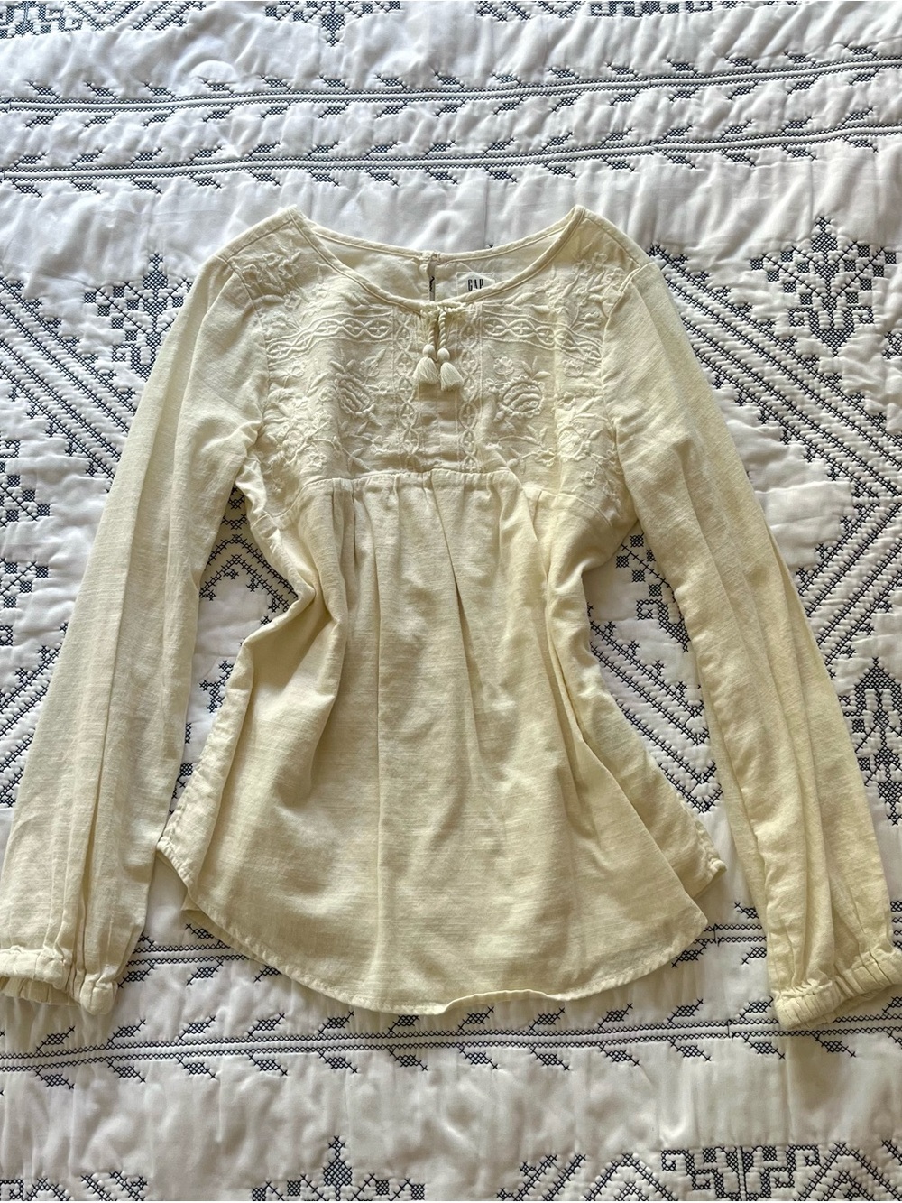 Girls’ GAP Cream Embroidered Long-Sleeve Peasant Top Size 12